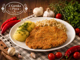 Kotlet schabowy z kapustą zasmażaną
